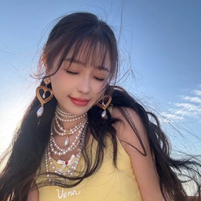 为丑女献上花束